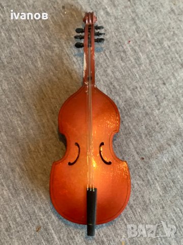  Мини модел на цигулка, снимка 1 - Антикварни и старинни предмети - 43919020