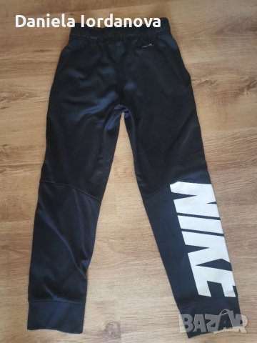 Зимно долнище Nike , снимка 2 - Детски анцузи и суичери - 38270732