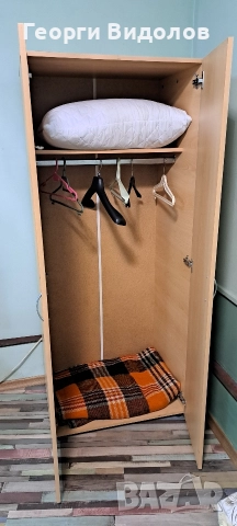 Продавам гардероб втора употреба, снимка 2 - Гардероби - 52674366