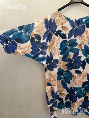 Модерен макси разтеглив блузон с лодка деколте и прилеп 3/4 ръкави в бяло със сини+бежови листа/първ, снимка 3 - Блузи с дълъг ръкав и пуловери - 47651047