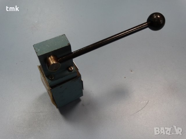 хидравличен разпределител РХ 06027, снимка 4 - Резервни части за машини - 26886849