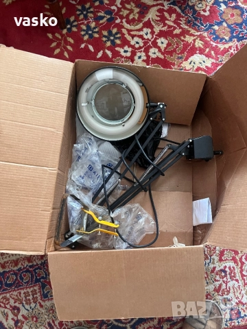 Лупа с осветление-нова