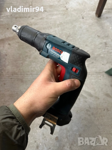Bosch GSR 18-V-EC TE винтоверт за гипсокартон, снимка 3 - Винтоверти - 52676959