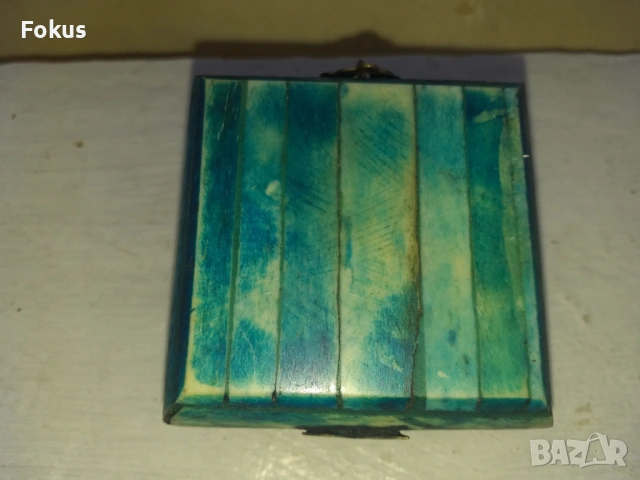 КУТИЯ ОТ КОСТ И МЕСИНГ, снимка 4 - Антикварни и старинни предмети - 53511697