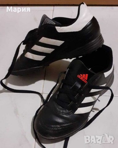 Adidas обувки/бутонки, снимка 2 - Детски маратонки - 28126262