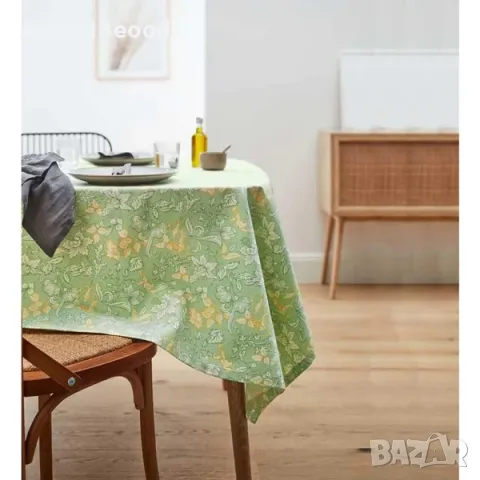 TCHIBO Голяма жакардова покривка за маса 150 х 27 см + Подарък Престилка, снимка 3 - Покривки за маси - 49918490
