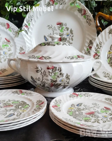 Английски сервиз за хранене , снимка 4 - Сервизи - 50772921