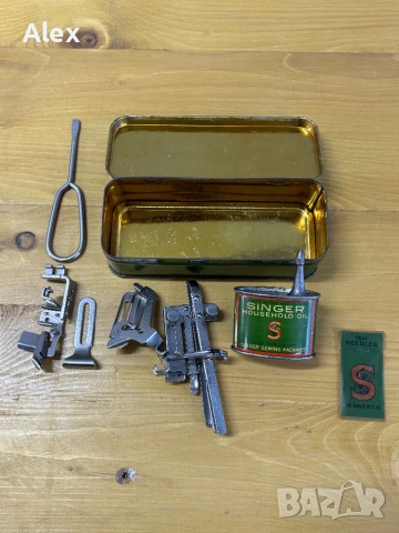 Кутия с принадлежности за шевна машина Singer