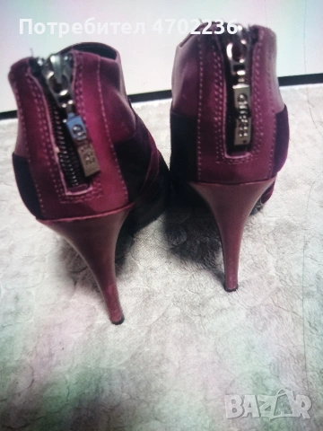 Дамски боти Guess лилави 38 номер, снимка 6 - Дамски боти - 53592216