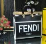 Дамска чанта Fendi Реплика ААА+, снимка 1 - Чанти - 35573462