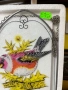 Стъклена рамка с калаен обков  Очарователно пиленце в центъра и метална верижка за окачване.  , снимка 3