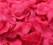 Изкуствени листенца от рози, идеални за украса и декорация за сватба, годеж, Свети Валентин
