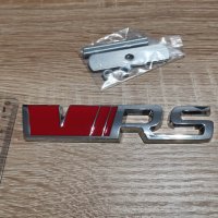 Skoda VRS шкода ВРС надписи за решетка червено със сребристо, снимка 1 - Аксесоари и консумативи - 39455133