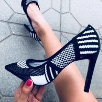 Уникални обувки на ток  4 цвята , снимка 4 - Дамски обувки на ток - 36588572
