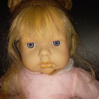 Красива кукла, снимка 2 - Кукли - 43772419