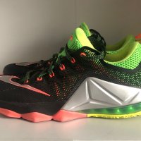 Nike LeBron 12 Low Remix Sneaker sz 10 Black/Metallic Silver-Green 724557-003, снимка 1 - Кецове - 38837819