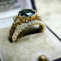 Двойка пръстени със зелен смарагд и топази, позлата, снимка 2 - Пръстени - 36862117