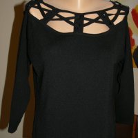 Черна блуза с ефектно деколте, снимка 3 - Блузи с дълъг ръкав и пуловери - 26942768