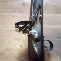 Стара кремъчна пушка , снимка 3 - Антикварни и старинни предмети - 43389810