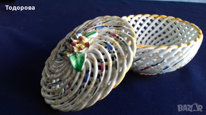 Порцеланова ажурена бонбониера изключителна изработка, снимка 1
