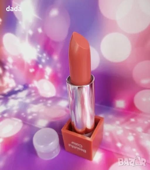 Elizabeth Arden нюд матово червило 43 Nude Matte в пълен размер, снимка 1