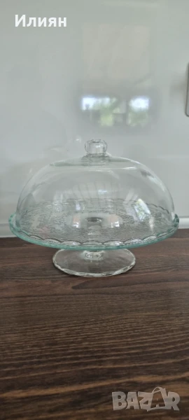 Стъклен поднос с капак/плато с капак на столче, снимка 1