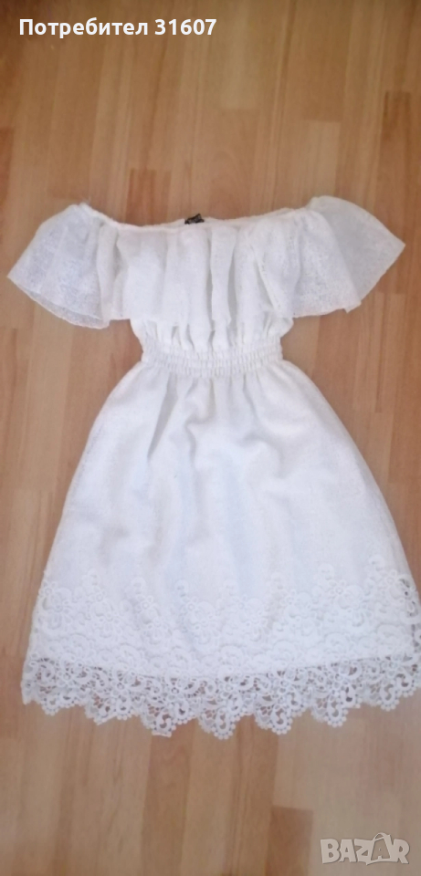Дантелена рокля, снимка 1