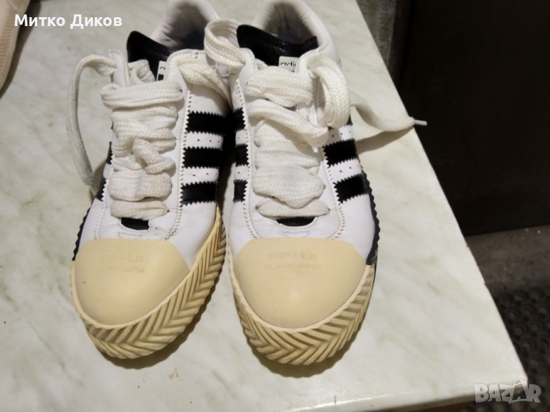 Alex Anderwang Adidas Адидас естес. кожа маркови маратонки като нови размер UK-10 US- 10 1/2 №44 2/3, снимка 1