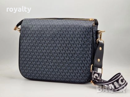 Michael Kors Дамска Кожена Чанта С Три Отделения , снимка 1