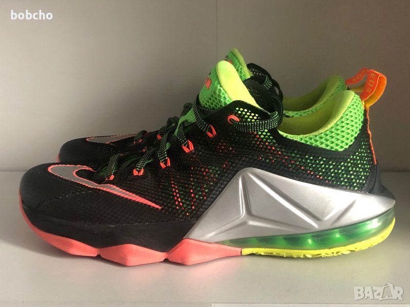 Nike LeBron 12 Low Remix Sneaker sz 10 Black/Metallic Silver-Green 724557-003, снимка 1