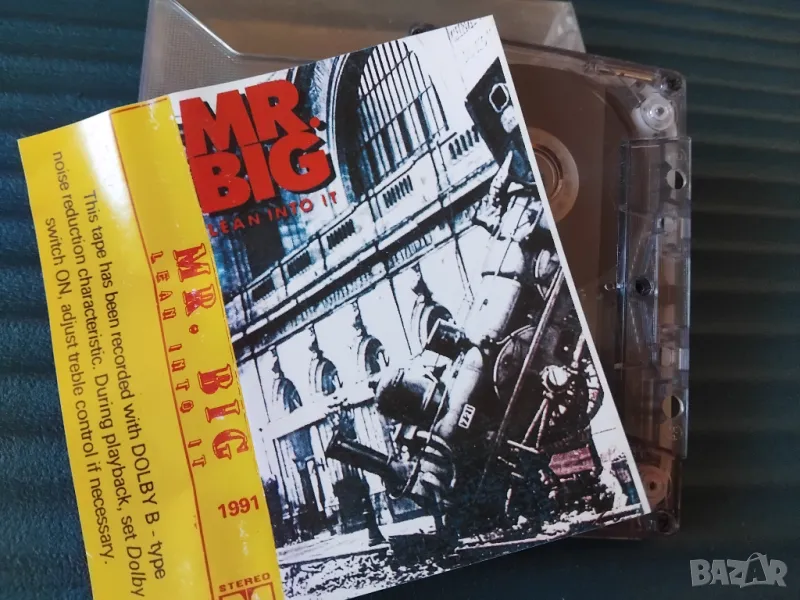 Mr. Big - Lean Into It - аудио касета музика, снимка 1