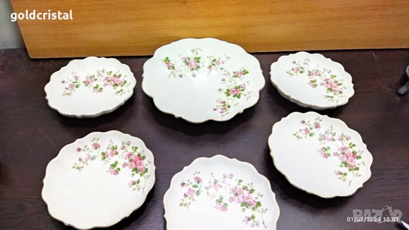 Български порцелан Изида чинийки, снимка 1