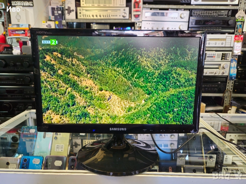 19" телевизор Samsung LT19B300EW/EN В отлично техническо и визуално състояние. Вграден тунер за ефир, снимка 1