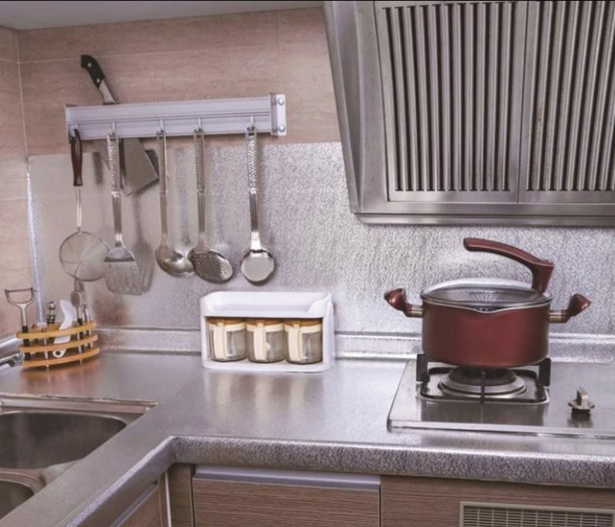 Самозалепващо алуминиево фолио за гръб на кухня плот водоустойчиво  термоустойчиво в Други стоки за дома в гр. Хасково - ID28168476 — Bazar.bg