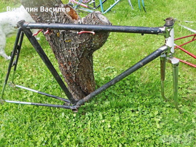 Ретро шосейна рамка, снимка 9 - Части за велосипеди - 36687599