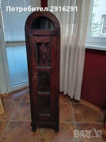  Продава се дървена витрина,125/29, подходяща за подреждане на красоти, снимка 6 - Антикварни и старинни предмети - 52151601