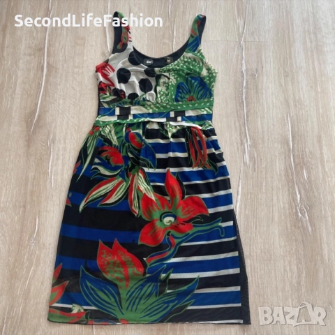Дамска рокля Desigual, размер S, многоцветна с флорален принт