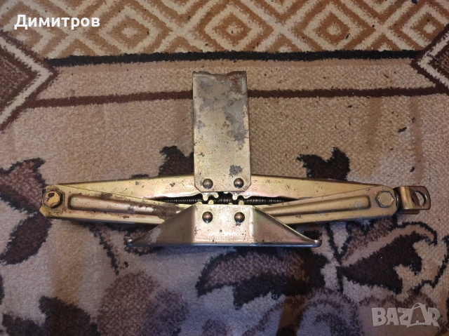 Оригинален японски крик за Honda CR-V 1st gen (1998-2002)