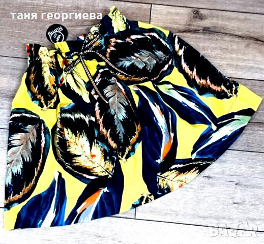 Уникална къса пола, снимка 1