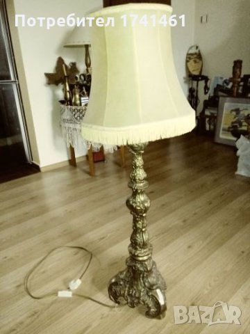 Масивна месингова нощна лампа