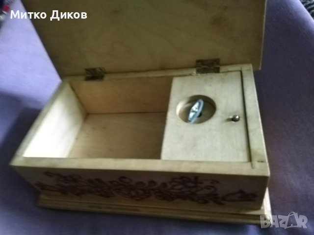 Прага дървена музикална кутия, снимка 8 - Декорация за дома - 44050341