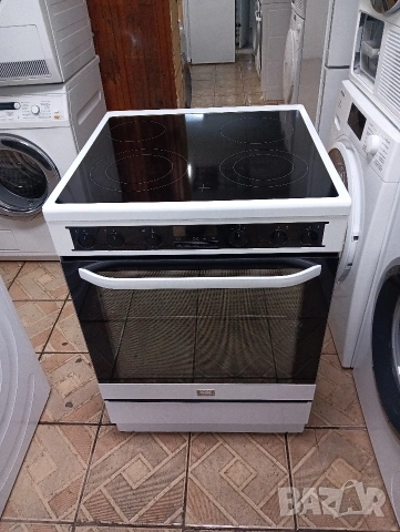 Свободно стояща печка с керамичен плот VOSS Electrolux с PIROLISE и две години гаранция!