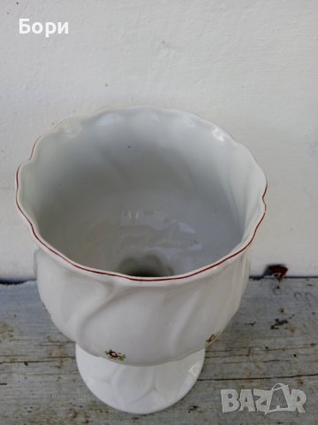 Стара порцеланова ваза, снимка 8 - Вази - 39976250