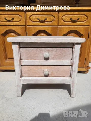 Малко шкафче