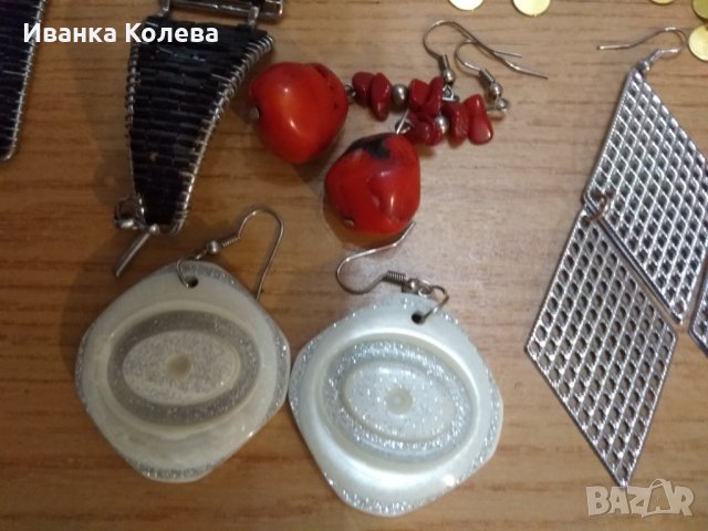 Обици и гривна, снимка 2 - Бижутерийни комплекти - 26916091