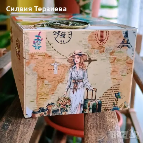 Ръчно изработена дървена кутия с вътрешна декорация , снимка 3 - Декорация за дома - 50347128