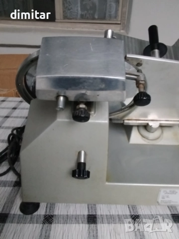 Колбасорезачка - 250 мм, снимка 4 - Обзавеждане на кухня - 52814127