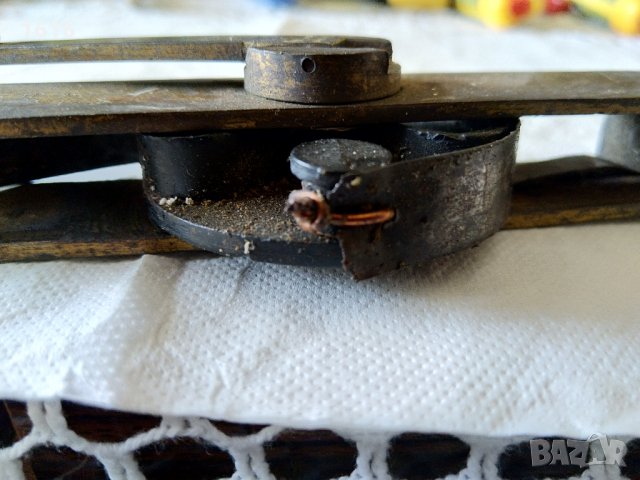 Стара месингова рулетка с дървена дръжка 20 метра, снимка 6 - Други инструменти - 28480971