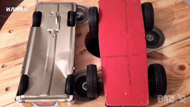 Тенекиени колички имат забележки, червената е със дървен под 40лв за двете , снимка 6 - Колекции - 34635822