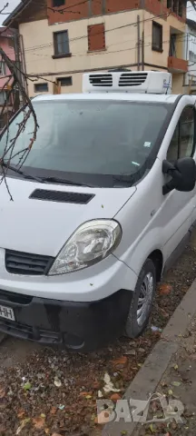 Бус Renault Trafik 2.0 хладилен, снимка 10 - Бусове и автобуси - 48054359